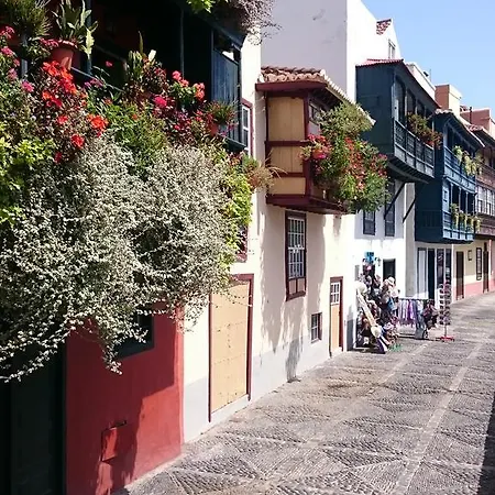 Casa Abel, En *
